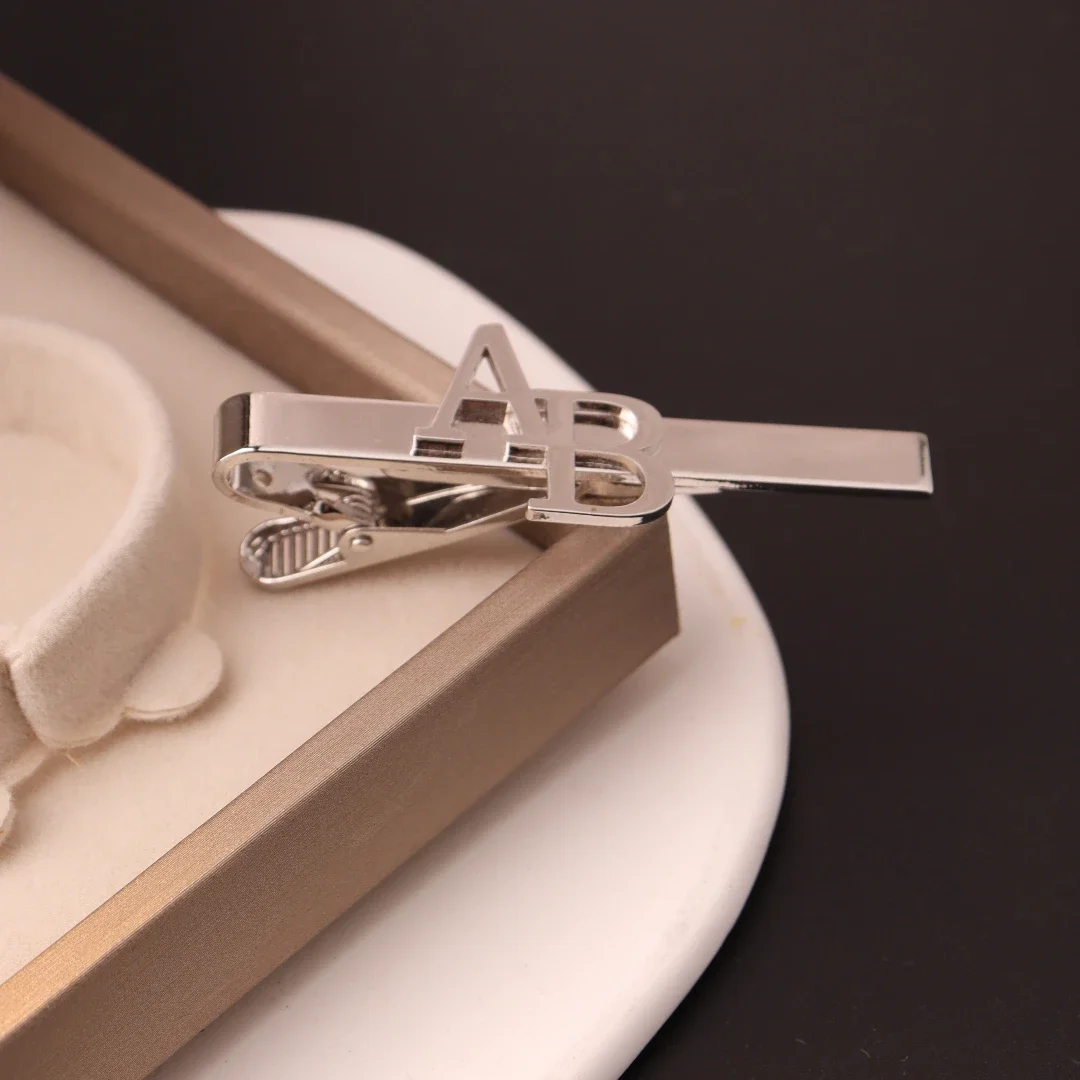 Custom Initial Tie Clip for Gr - Men'S Grooming Gifts のレビューと価格